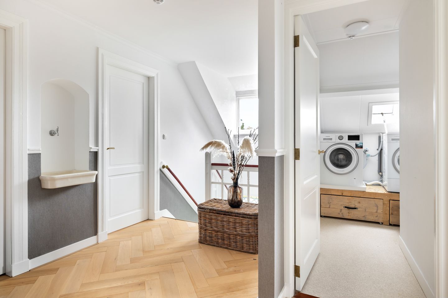 Foto 44 van Burgemeester de Bruïnelaan 1-E