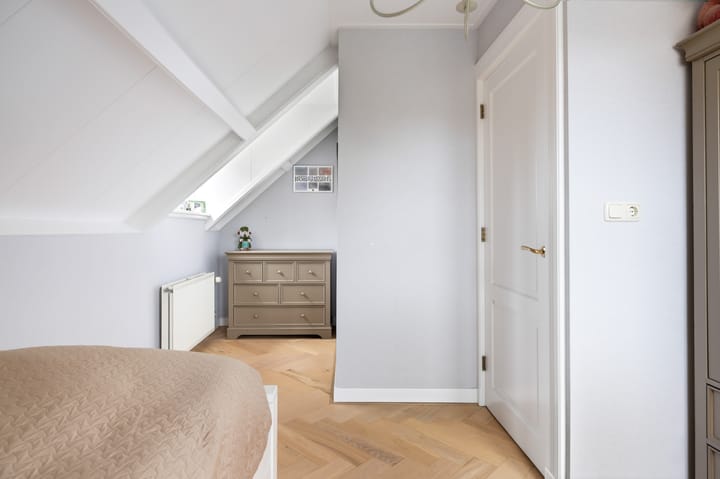 Photo 47 of Burgemeester de Bruïnelaan 1-E