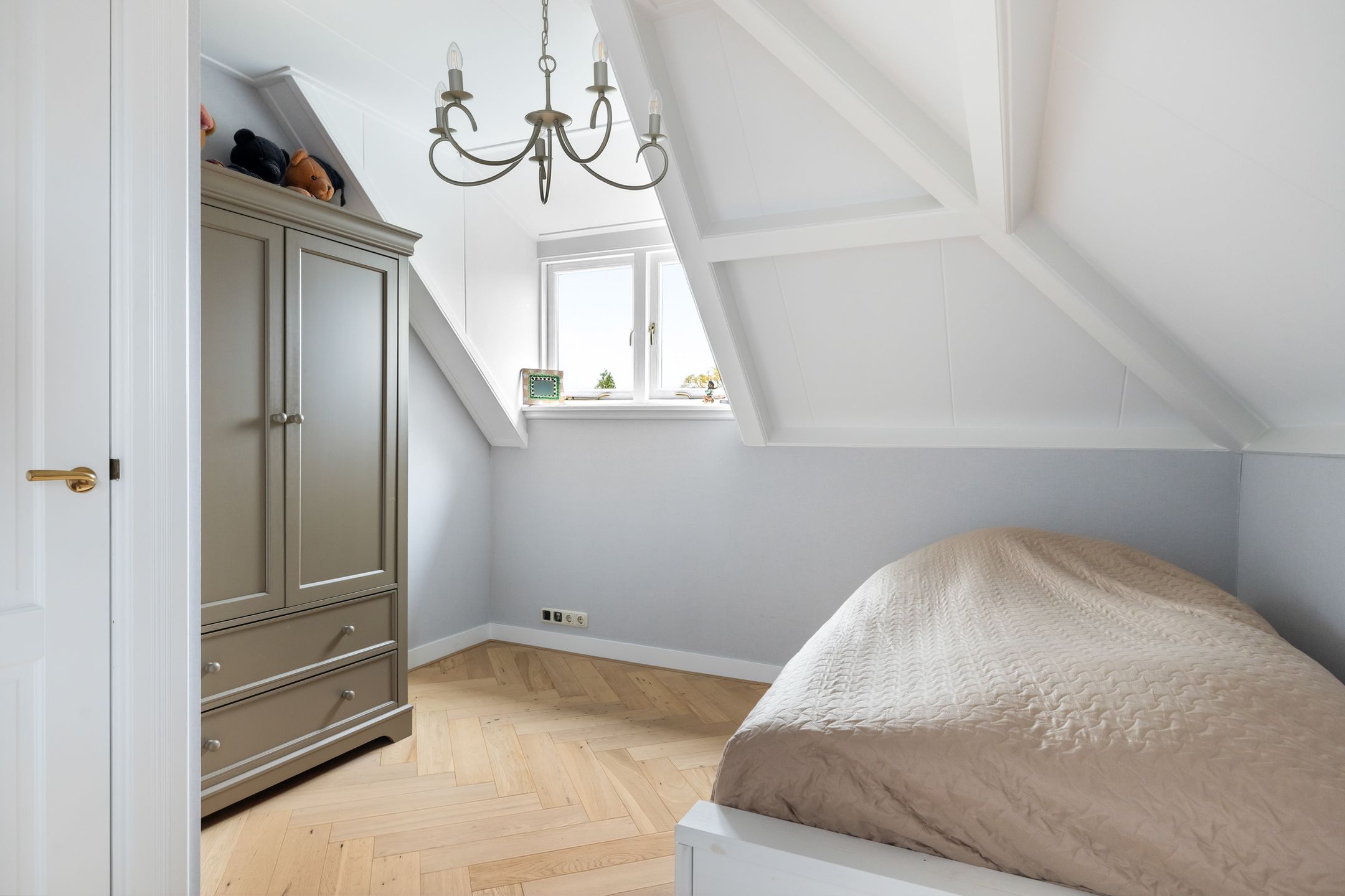 Foto 48 van Burgemeester de Bruïnelaan 1-E