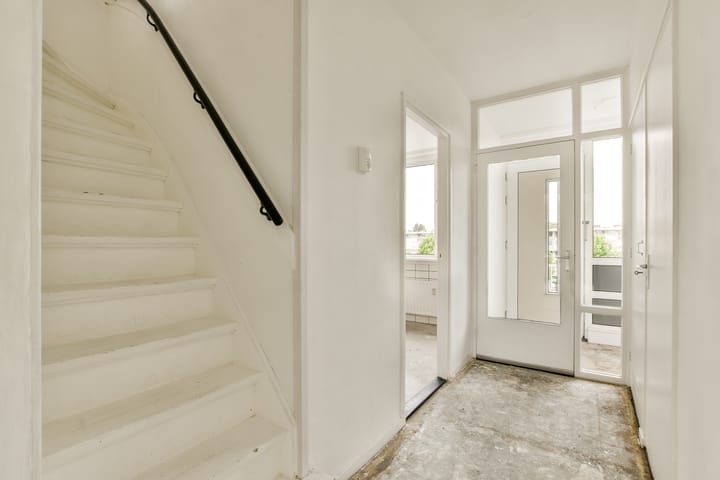 Photo 4 of Groen van Prinstererweg 19