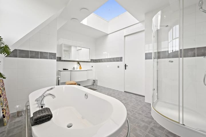 Photo 25 of Rijksstraatweg 737