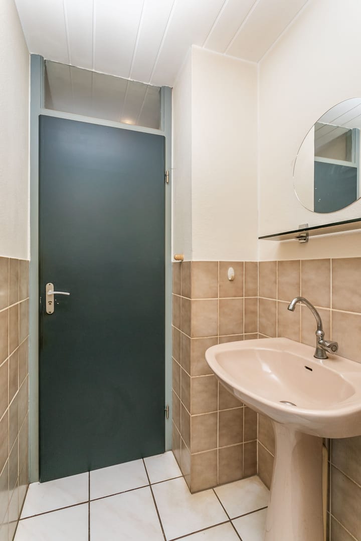 Photo 3 of Elisa-Gracht 32