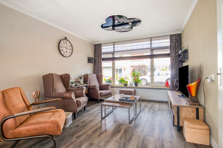 Foto 9 van Jupiter 56