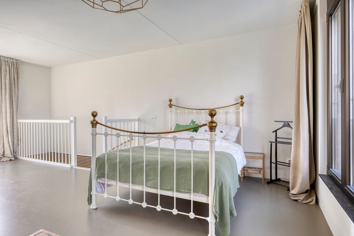 Photo 26 of Bert Haanstrakade 142-A