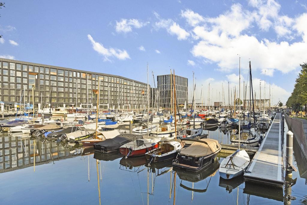 Photo 40 of Bert Haanstrakade 142-A