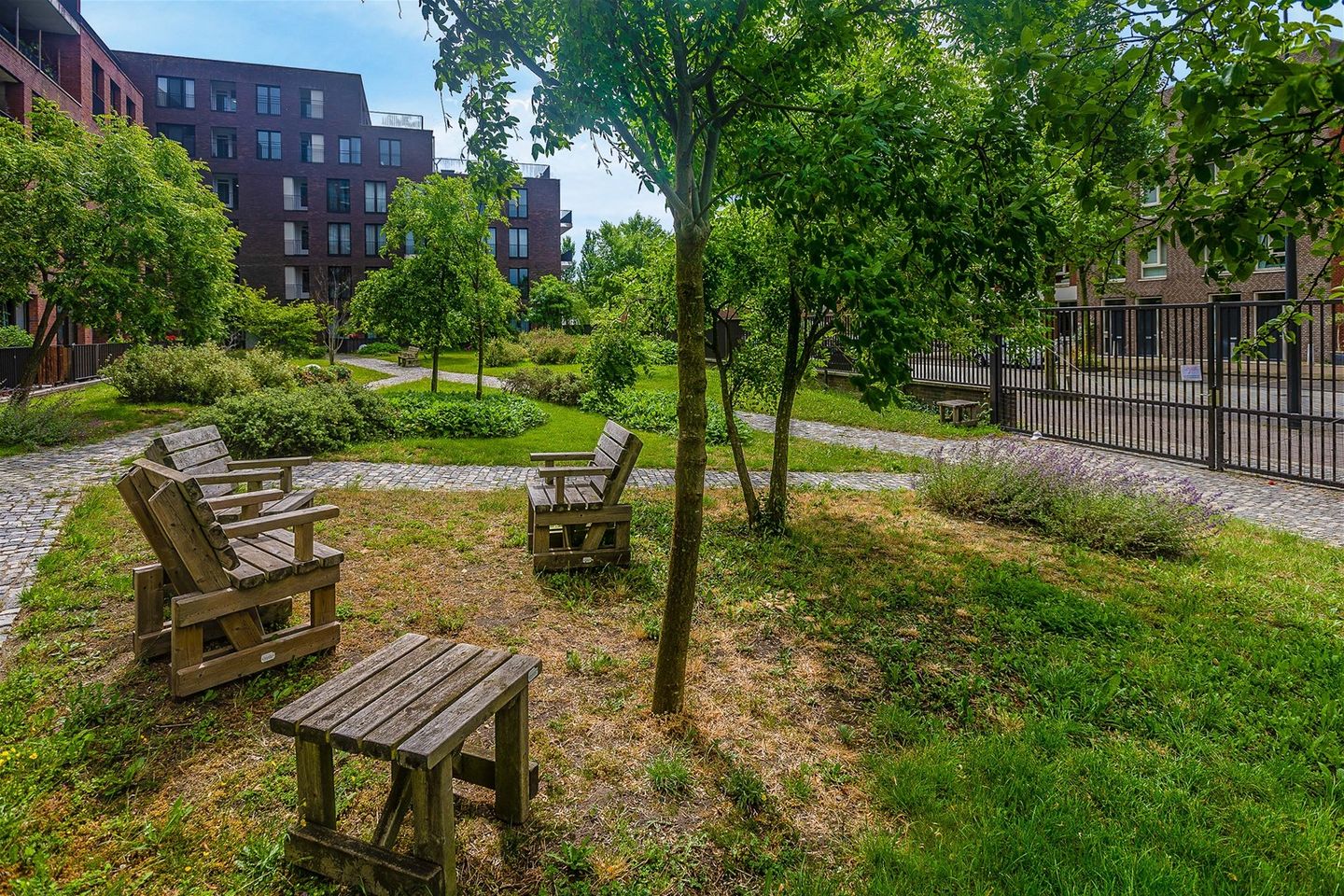 Photo 44 of Bert Haanstrakade 142-A