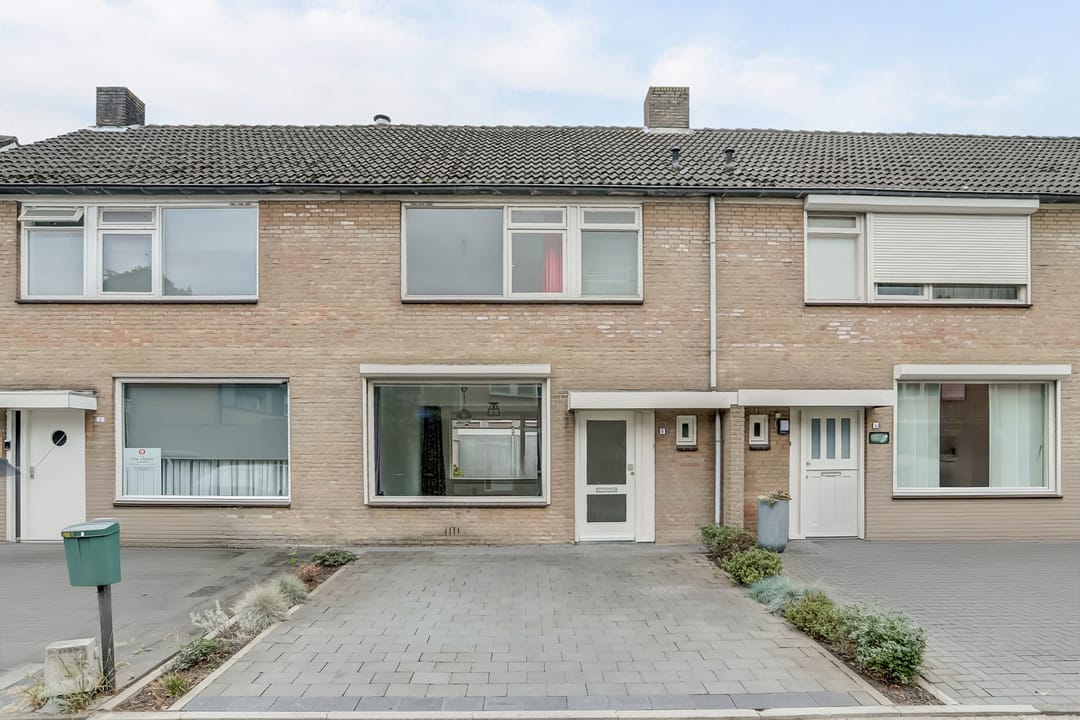 Photo 1 of Hertogenstraat 6