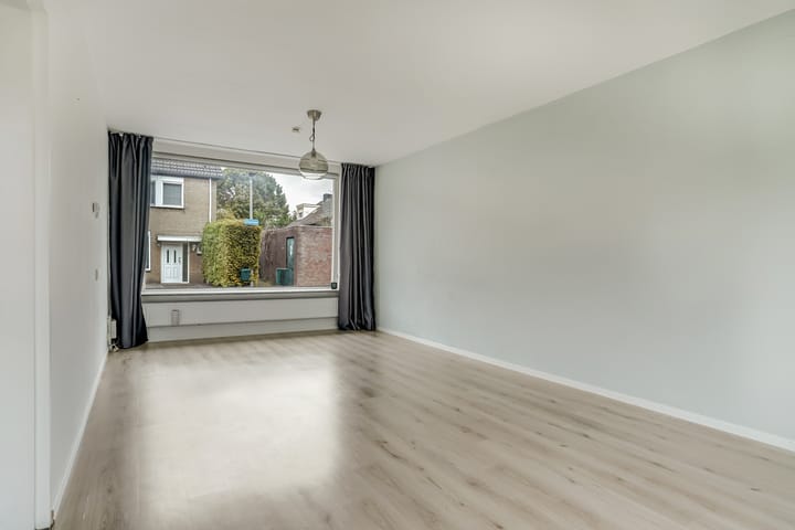 Photo 2 of Hertogenstraat 6