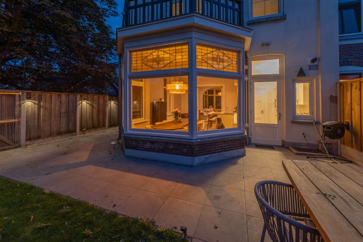 Foto 51 van Parallelweg 3