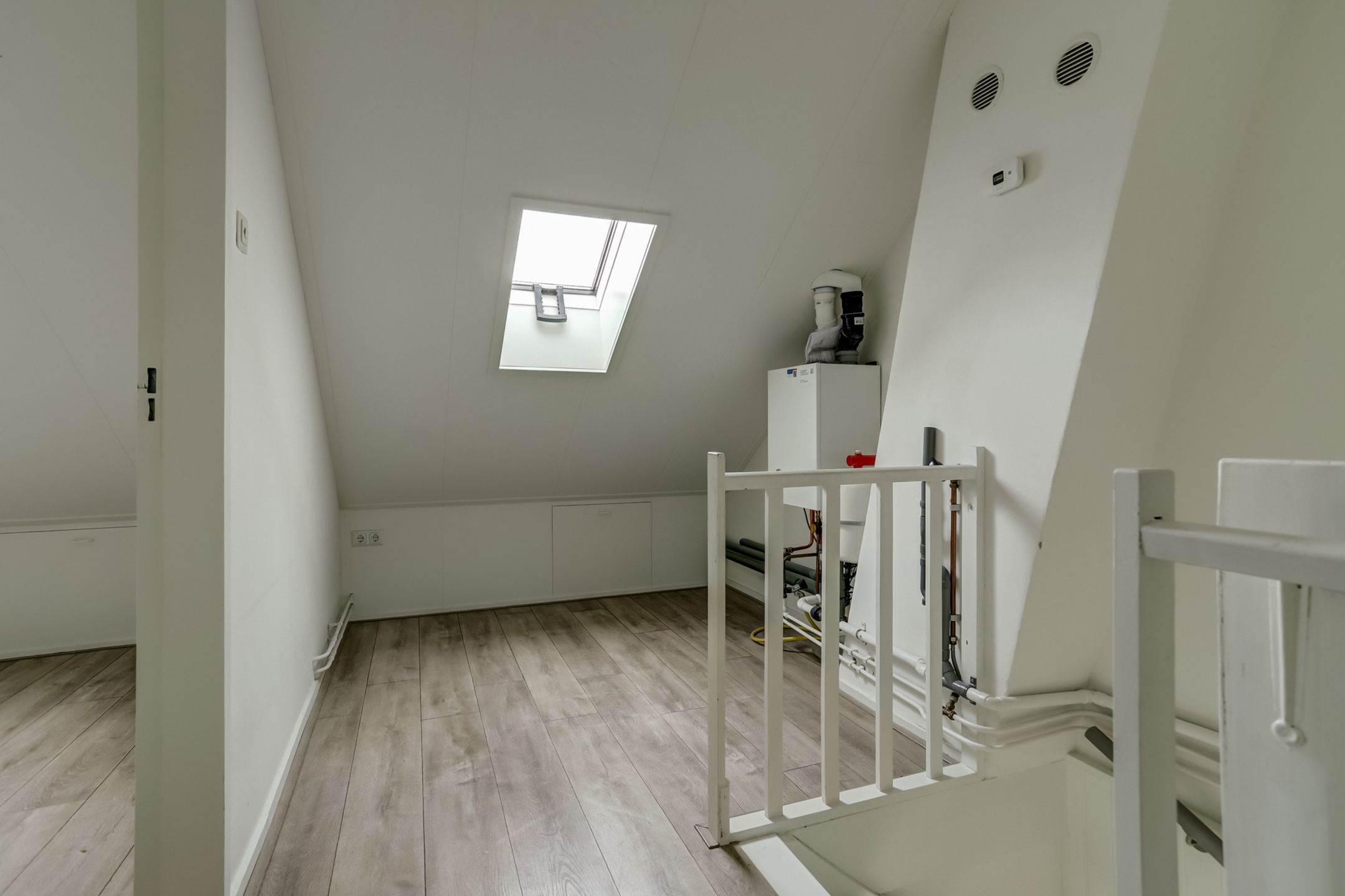 Photo 39 of Hertogenstraat 6