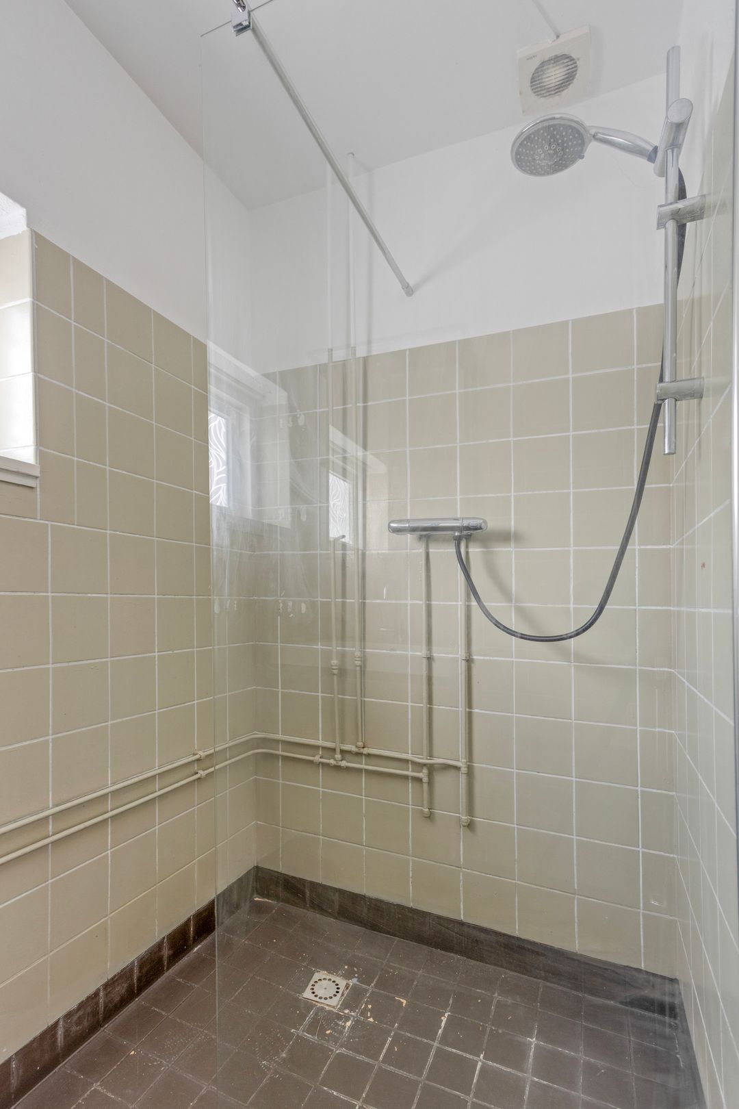 Foto 16 van Narcisstraat 9