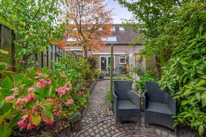 Foto 41 van Vrouwe Cecilialaan 13