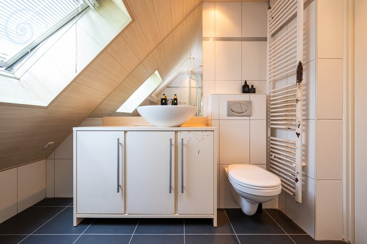 Photo 23 of Burgemeester Overdorpstraat 36