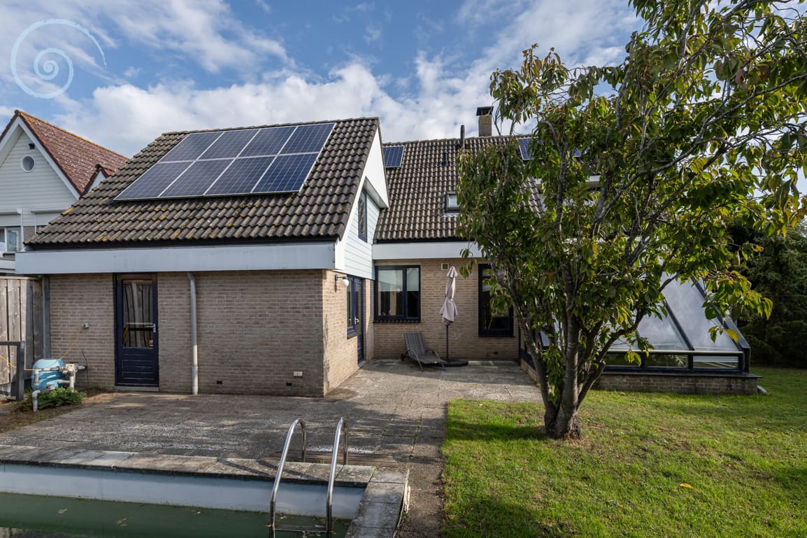 Photo 33 of Burgemeester Overdorpstraat 36