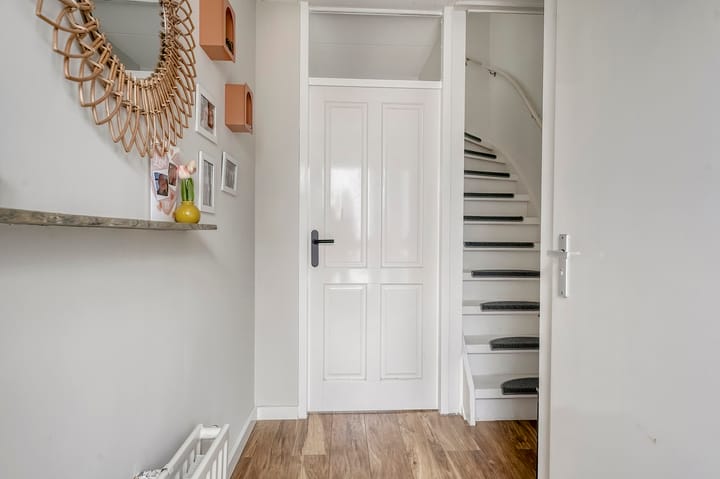 Photo 4 of Betje Wolffstraat 25