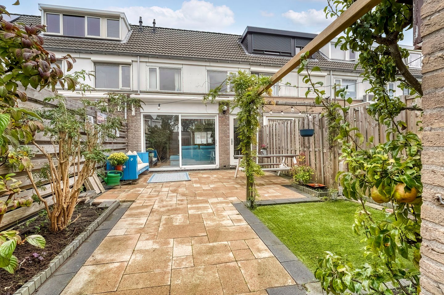 Photo 14 of Betje Wolffstraat 25