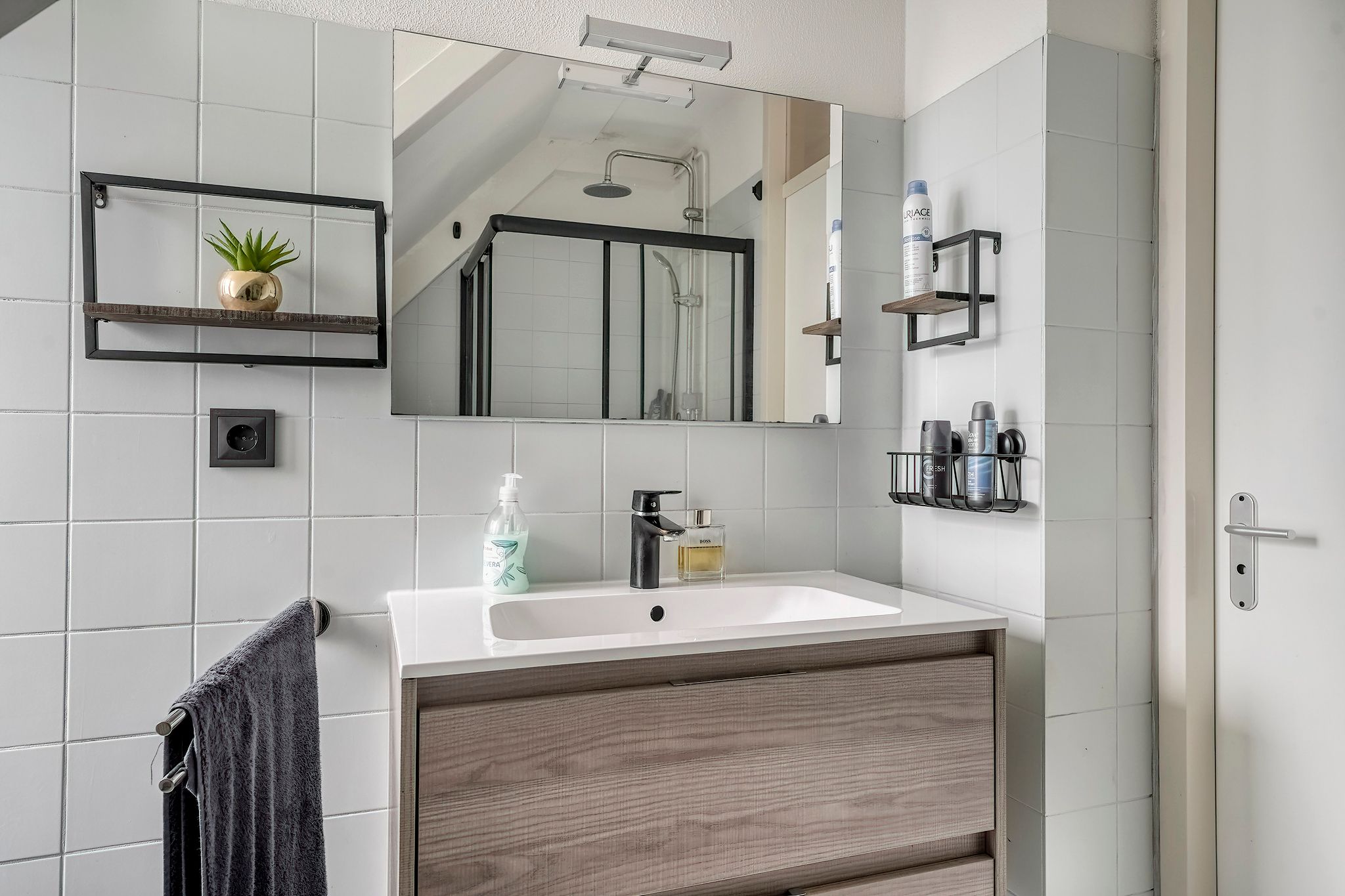 Photo 24 of Betje Wolffstraat 25