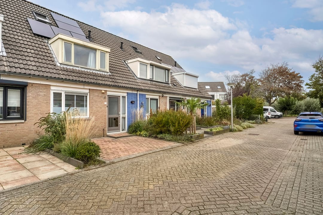 Photo 31 of Betje Wolffstraat 25