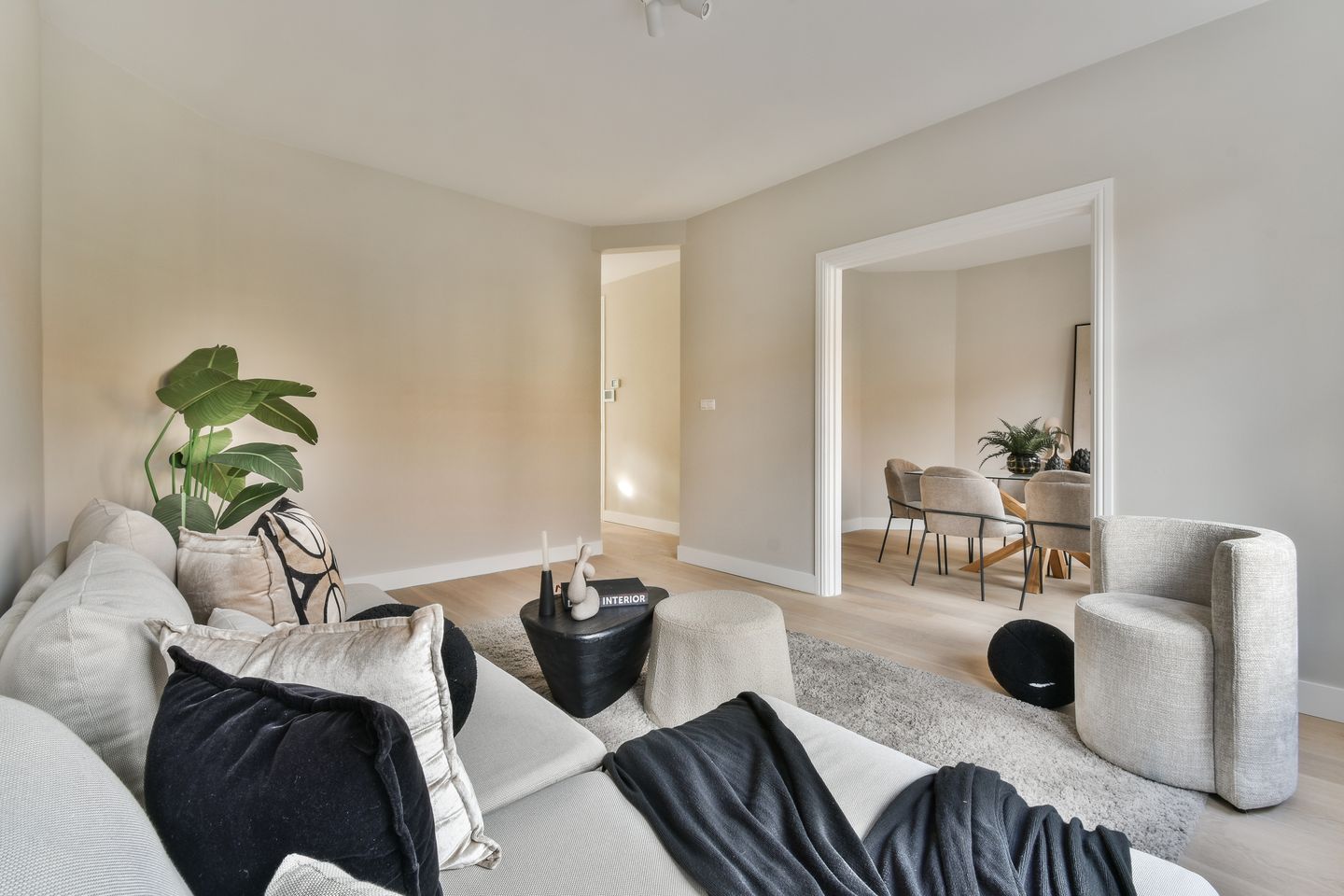 Foto 5 van Van Tuyll van Serooskerkenweg 45-2