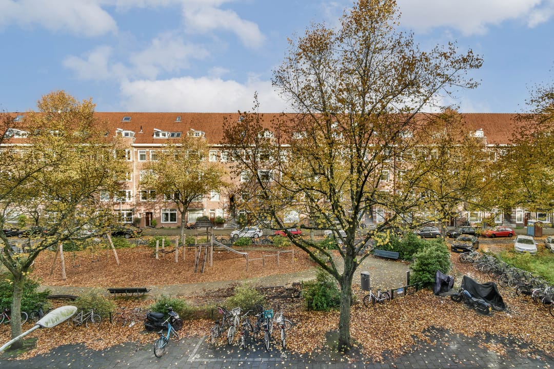 Foto 8 van Van Tuyll van Serooskerkenweg 45-2