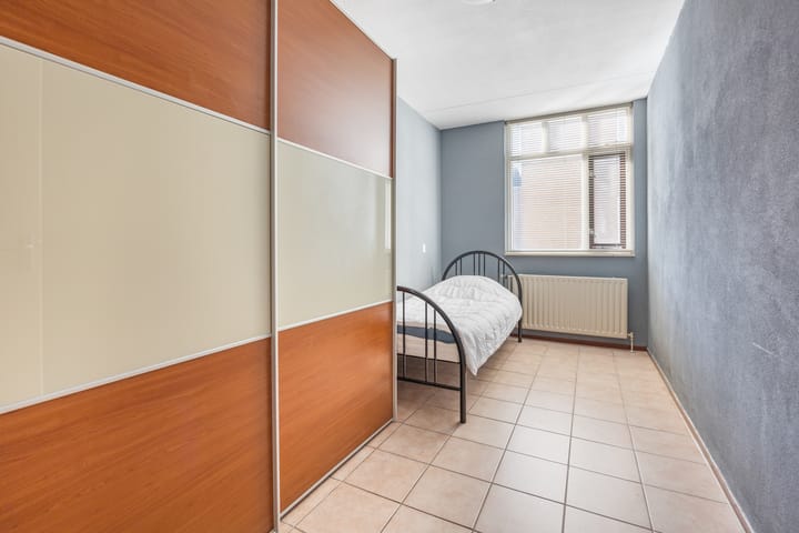 Photo 25 of Zadelmakerstraat 39