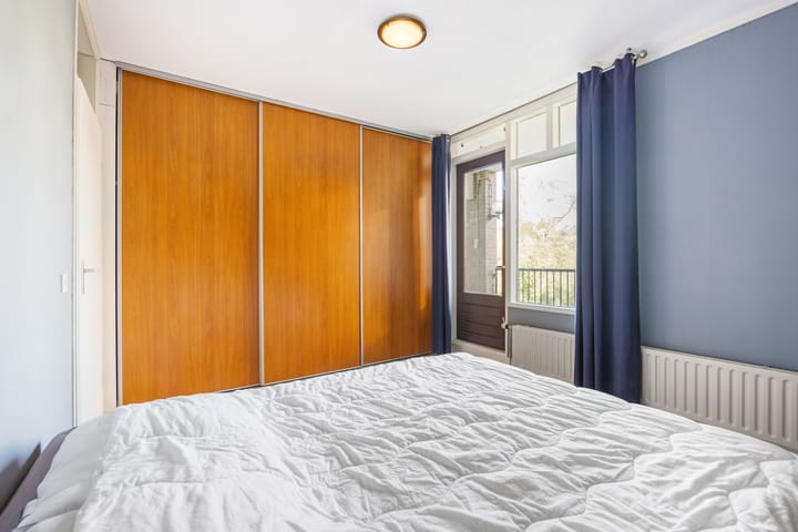 Photo 22 of Zadelmakerstraat 39