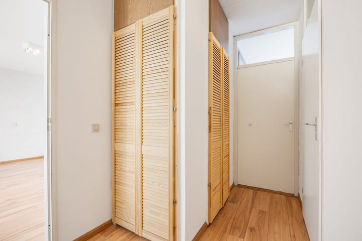 Photo 19 of Zadelmakerstraat 39