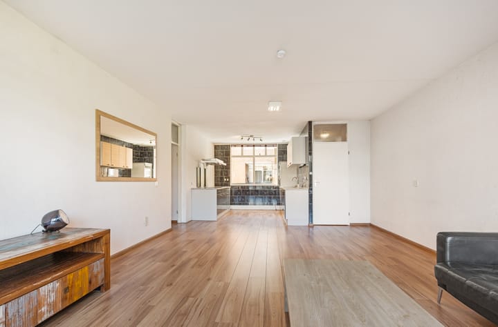 Photo 15 of Zadelmakerstraat 39