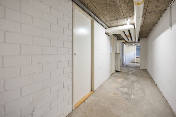 Photo 36 of Zadelmakerstraat 39