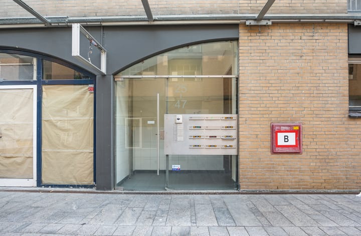 Photo 39 of Zadelmakerstraat 39