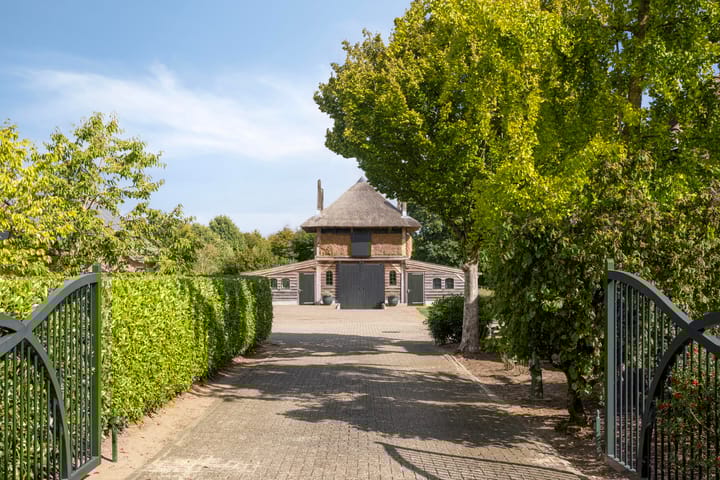 Photo 32 of Hooglandseweg 7