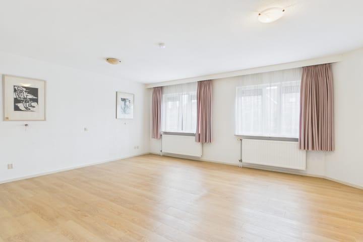 Photo 13 of Liduinapark 16