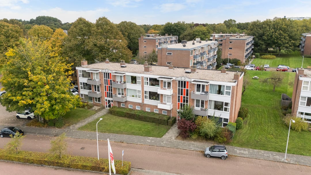 Photo 1 of Jan Buschstraat 39