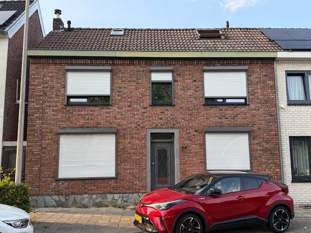 Photo 2 of Sint Barbarastraat 68