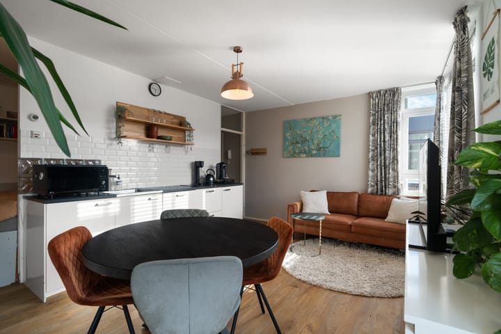 Foto 6 van Czaar Peterstraat 37-E