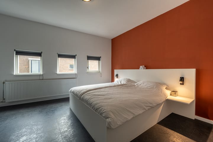 Foto 19 van Van Heesenstraat 9