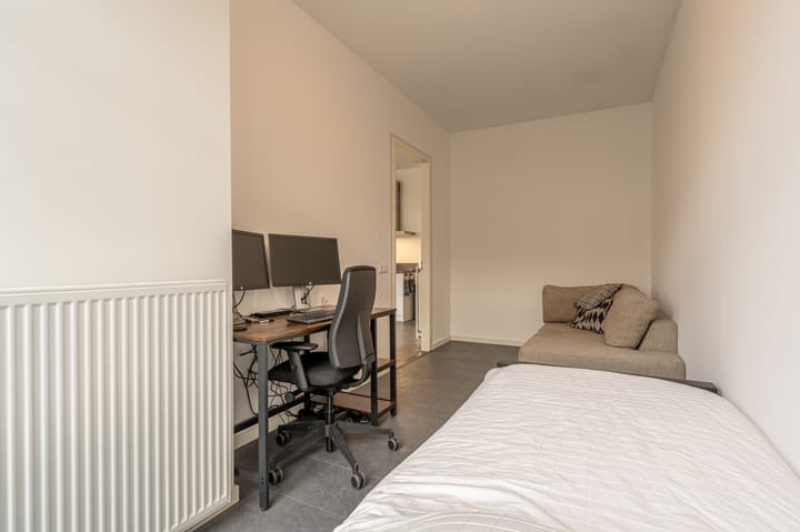 Foto 23 van Van Heesenstraat 9