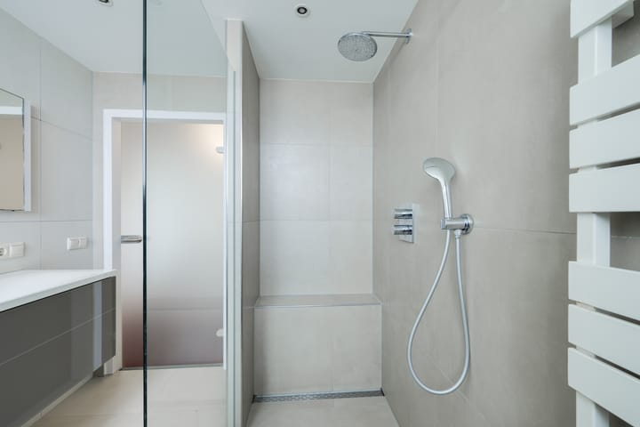 Foto 41 van Ravenhorsterweg 68-A