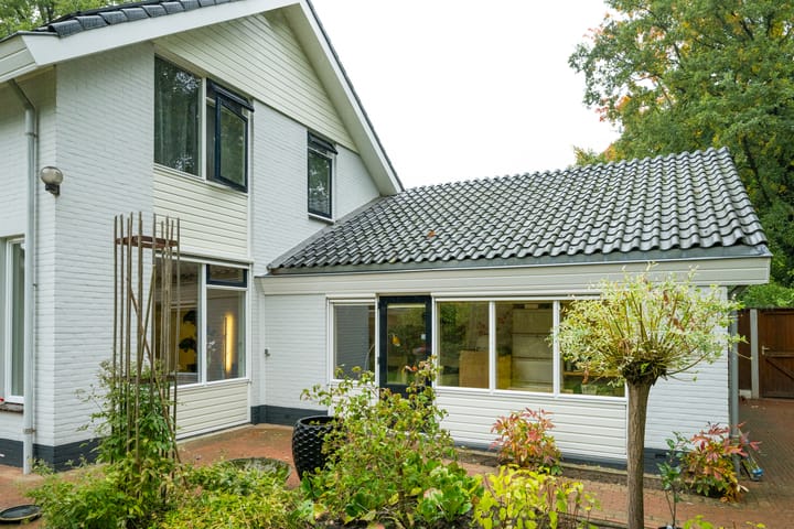 Foto 49 van Ravenhorsterweg 68-A