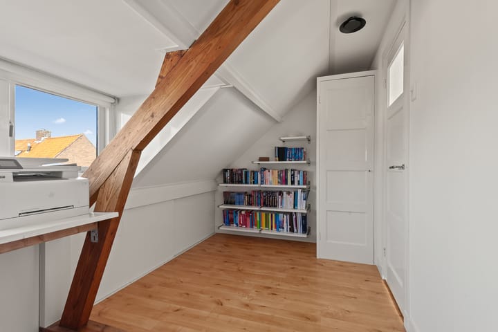 Foto 34 van Byronstraat 38