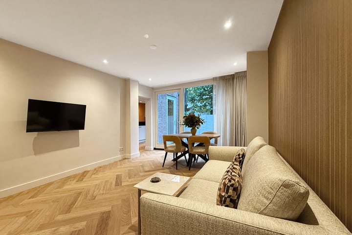 Photo 4 of Nassauplein 20