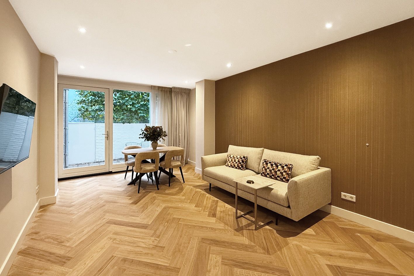 Foto 5 van Nassauplein 20