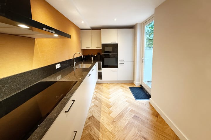 Photo 6 of Nassauplein 20