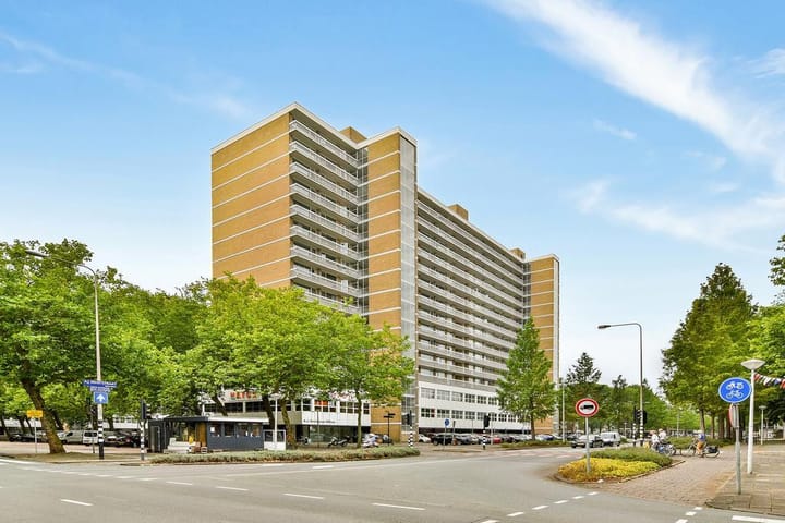 Photo 21 of Arent Janszoon Ernststraat 41