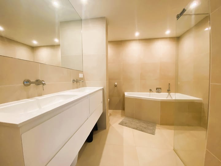 Photo 14 of Arent Janszoon Ernststraat 41