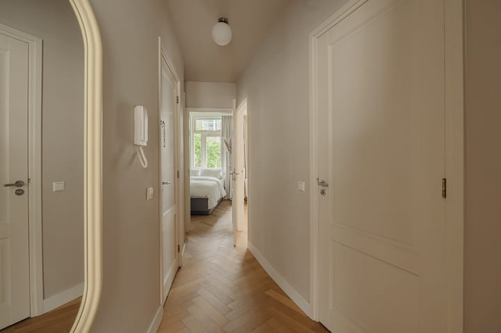 Foto 12 van Jacob van Lennepstraat 37-1