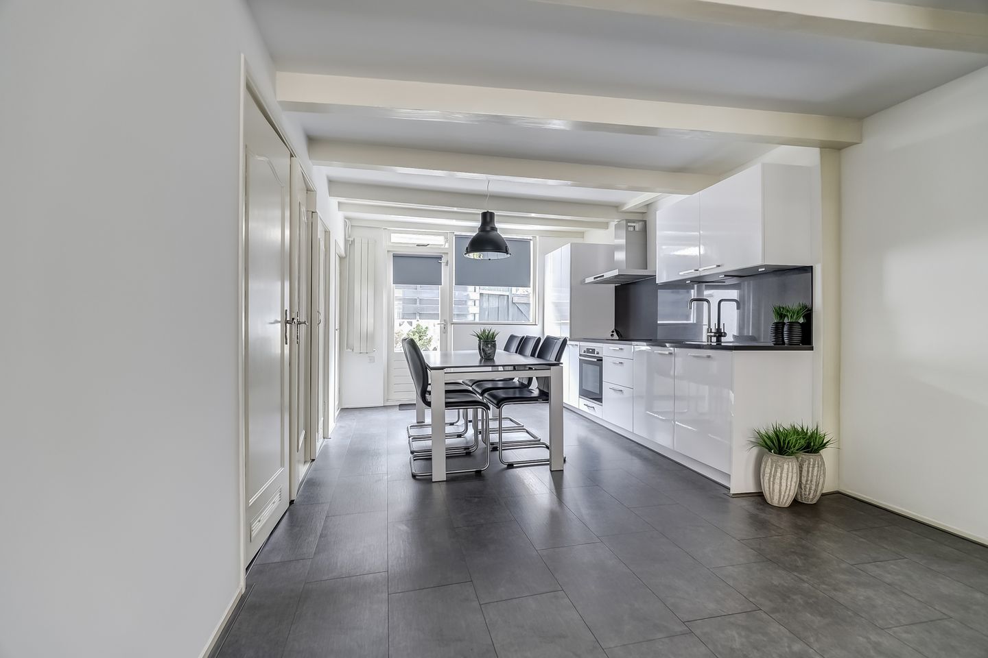 Foto 5 van Kerkplein 5