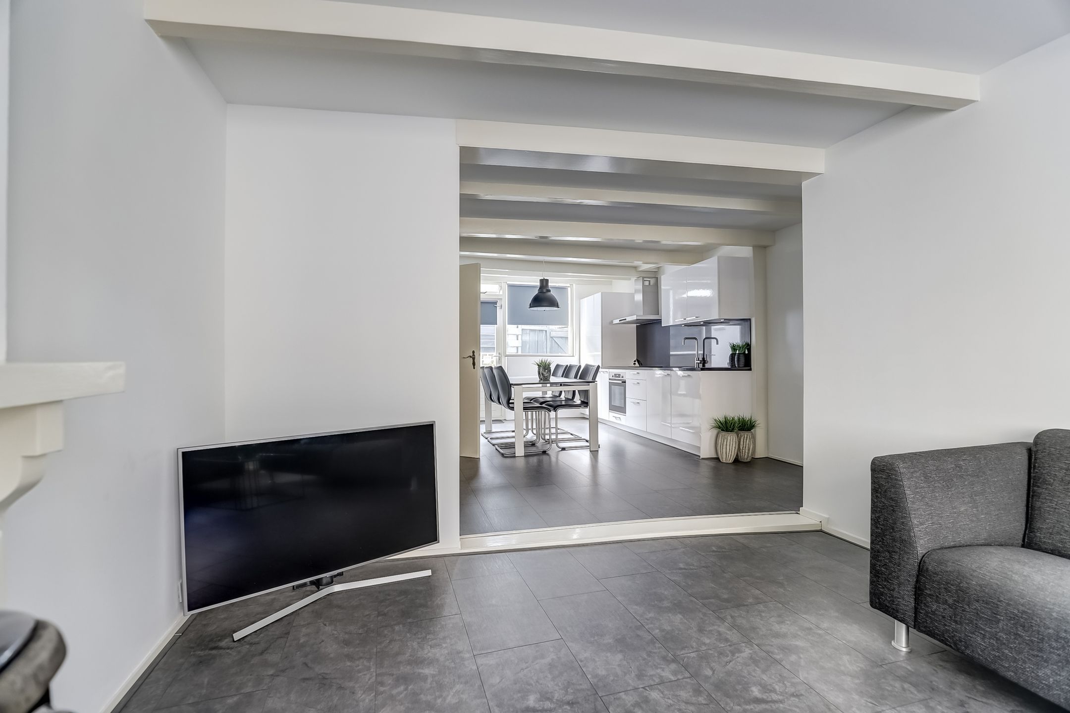 Foto 9 van Kerkplein 5