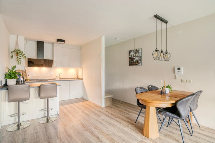 Photo 12 of Aalscholversingel 222