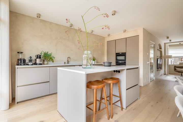 Photo 3 of Olivier van Noortstraat 1